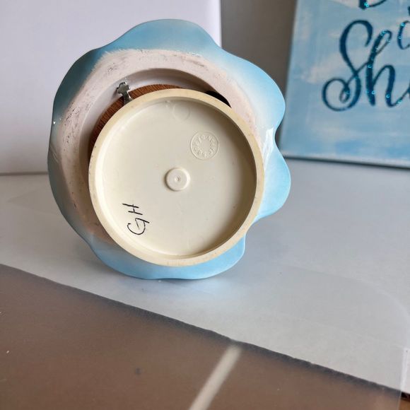 Josef Originals Musical Figurine Girl with Violin, Vintage Music Box - Picture 6 of 10